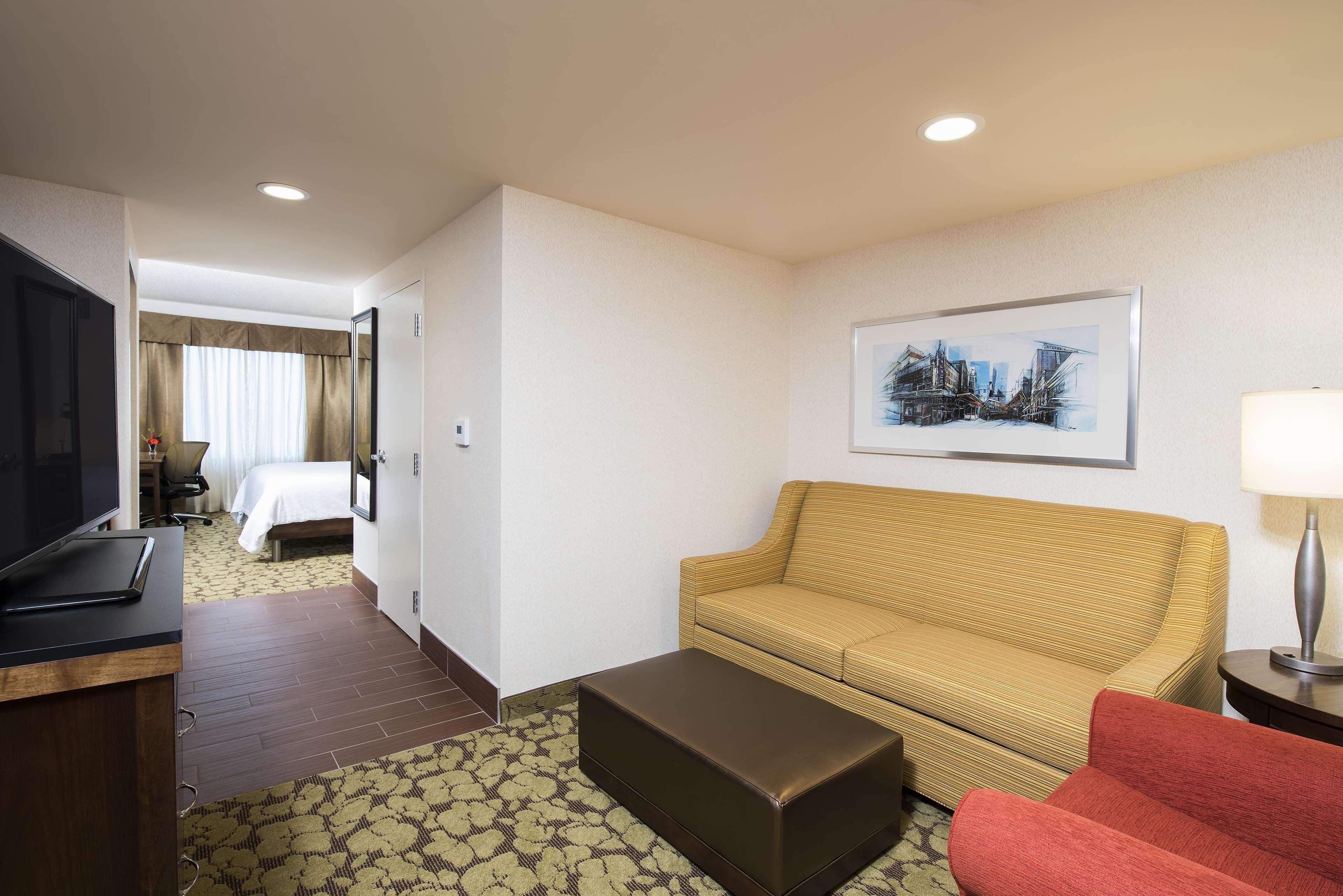 Hilton Garden Downtown 3*