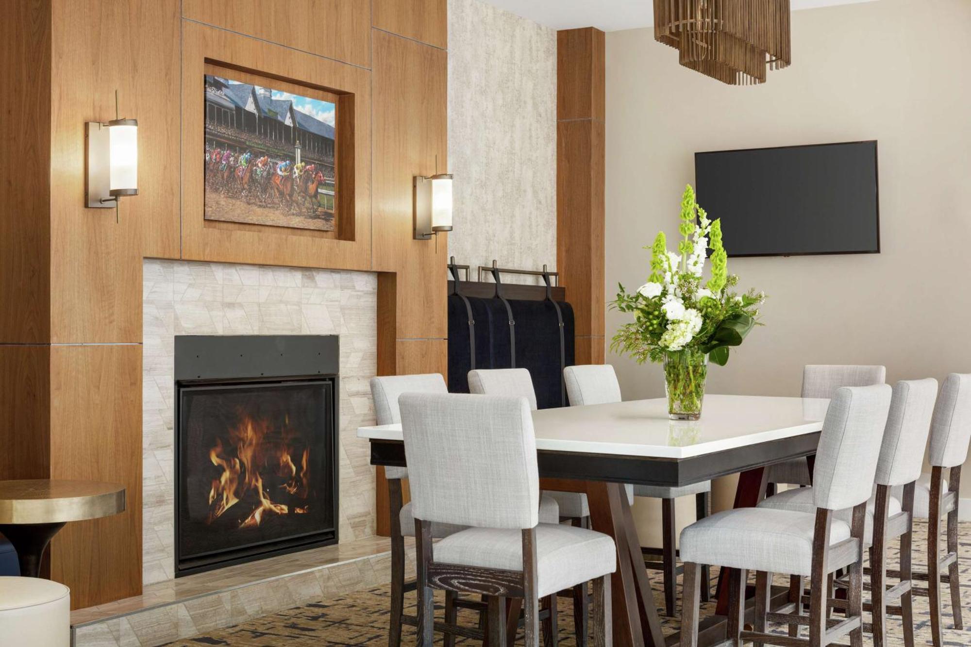 Hilton Garden Downtown Hotel Louisville