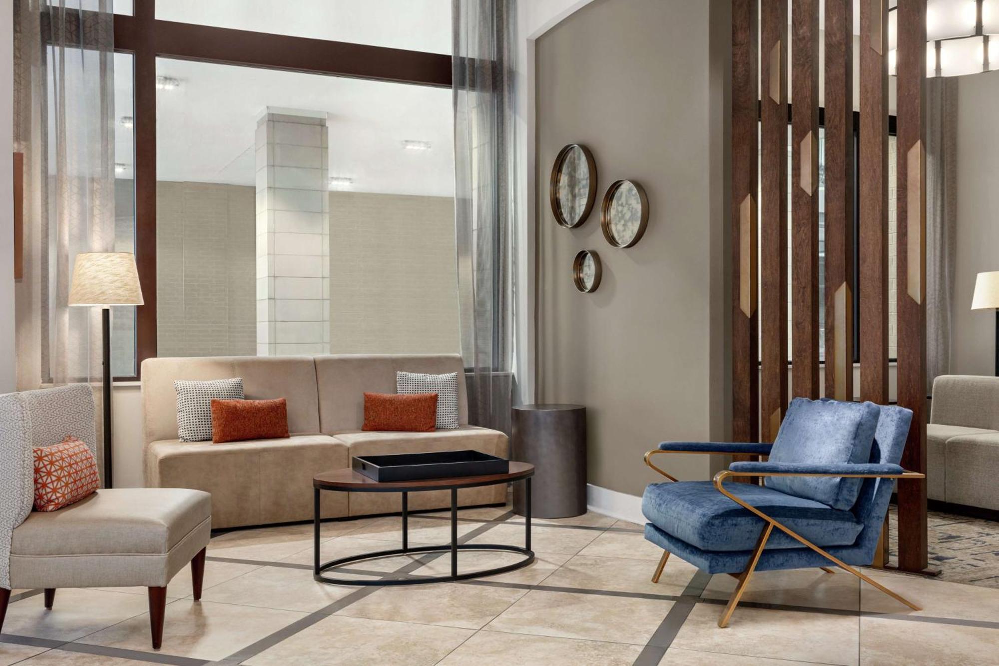 Hilton Garden Downtown 3* Louisville